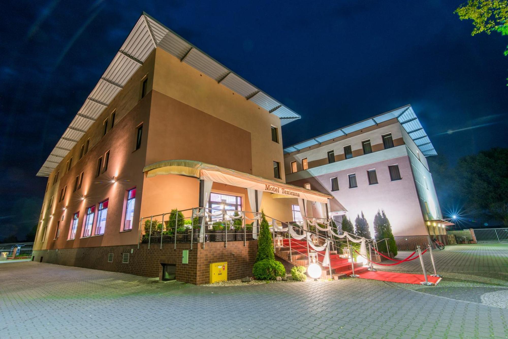 Hotel Texicana Sulechów Kültér fotó
