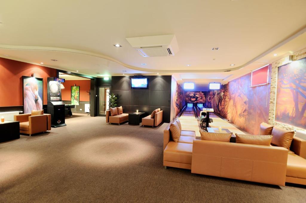 Hotel Texicana Sulechów Kültér fotó